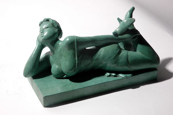Lounging - a sensual sculpture in bronze by Zhang Yaxi