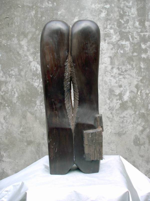 Original wood sculpture by Zhang Yaxi
